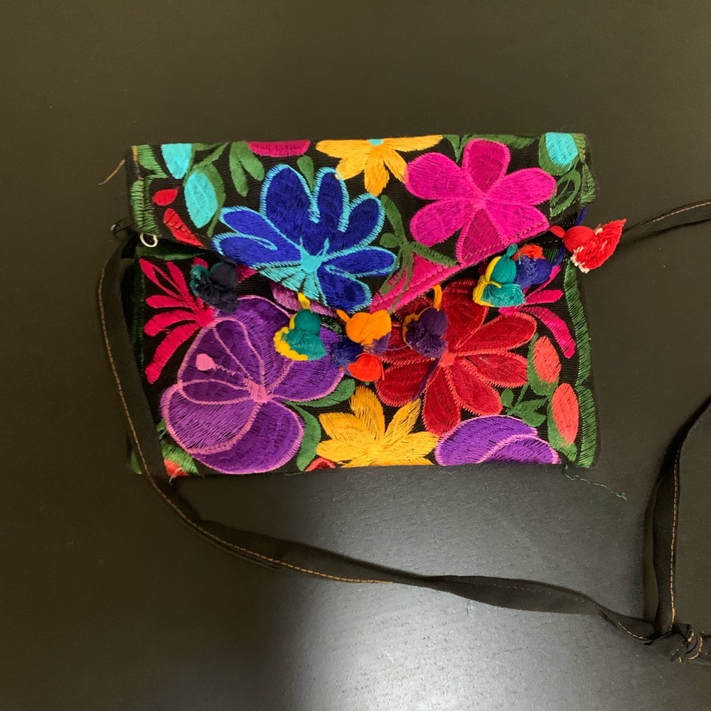 Authentic Mexican Pom Pom clutch